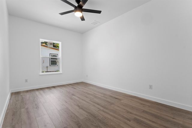 4406 S Ottawa Road, Dallas, TX 75212