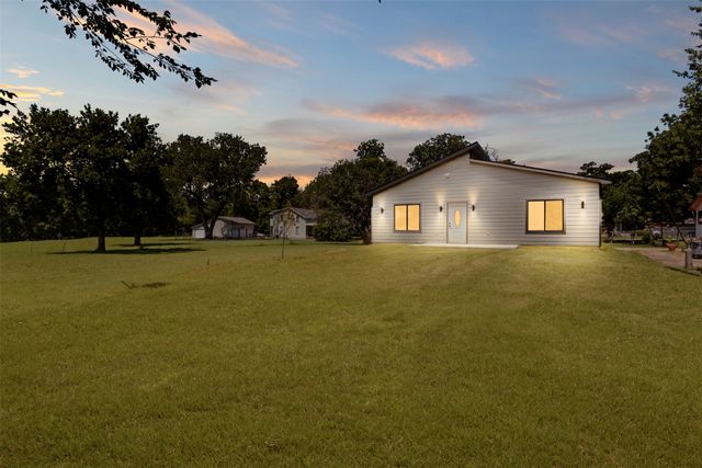 4406 S Ottawa Road, Dallas, TX 75212