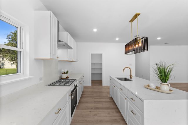 4406 S Ottawa Road, Dallas, TX 75212