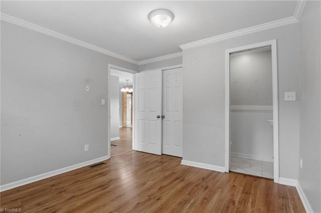 4326 Stokesdale Avenue, Winston-salem, NC 27101