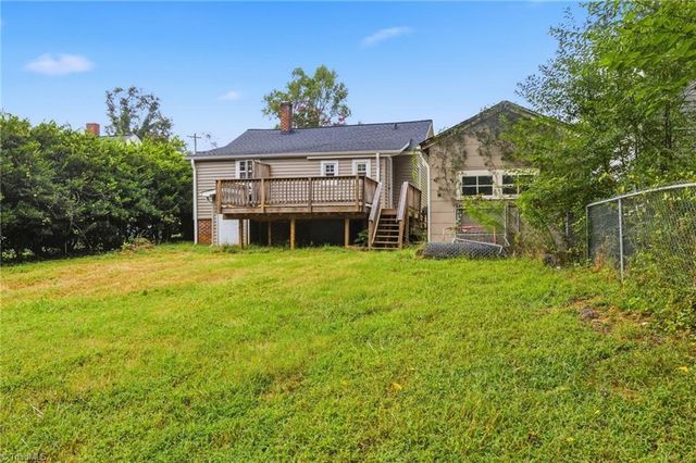 4326 Stokesdale Avenue, Winston-salem, NC 27101
