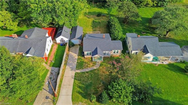 4326 Stokesdale Avenue, Winston-salem, NC 27101