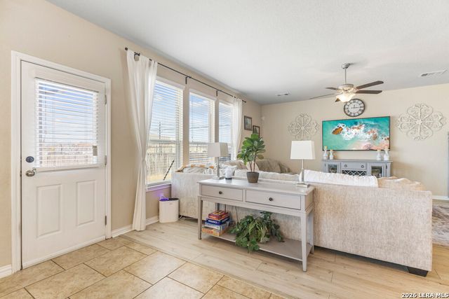 7818 Dutchess Turn, San Antonio, TX 78253