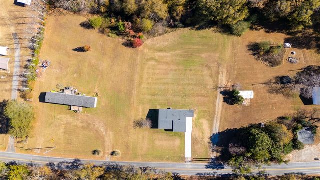 381 Crawford Road, Belton, SC 29627