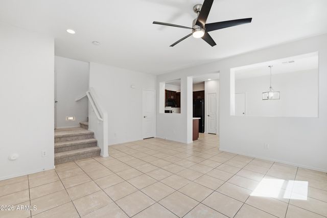 1695 E JOSEPH Way, Gilbert, AZ 85295