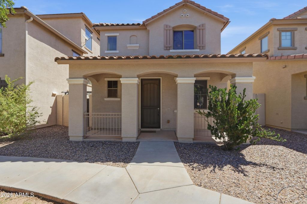 1695 E JOSEPH Way, Gilbert, AZ 85295