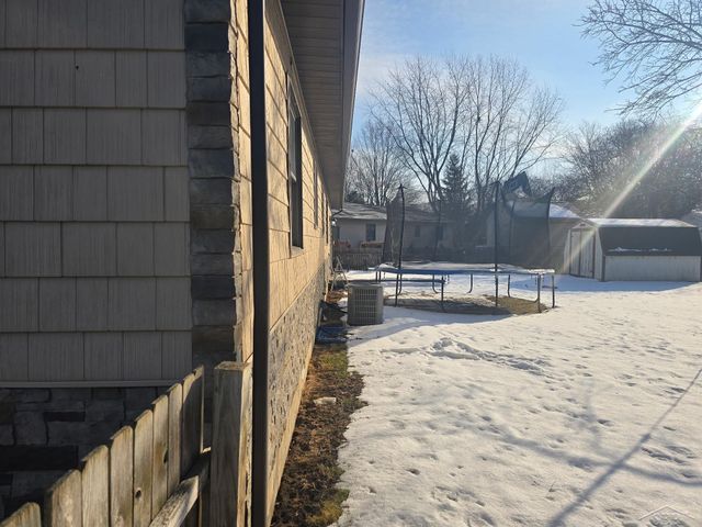 1946 N Mackenzie Lane, Mt Pleasant, MI 48858