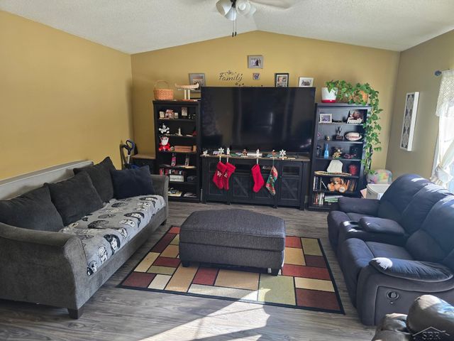 1946 N Mackenzie Lane, Mt Pleasant, MI 48858