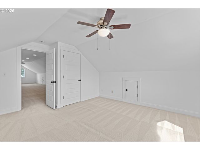 4064 N COURT Ave, Portland, OR 97227