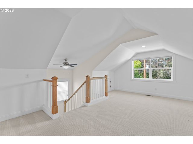 4064 N COURT Ave, Portland, OR 97227