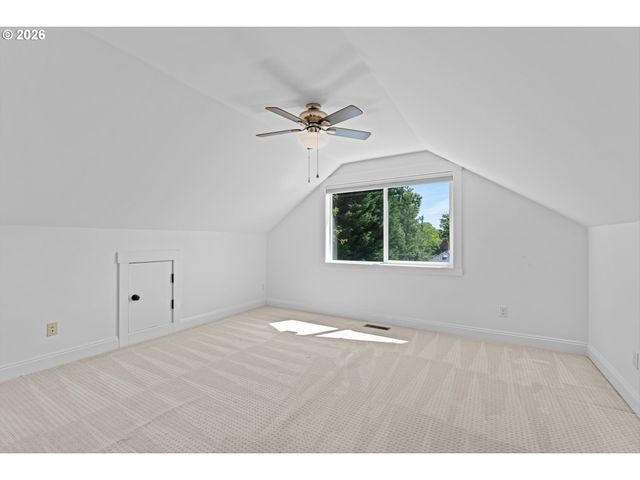 4064 N COURT Ave, Portland, OR 97227