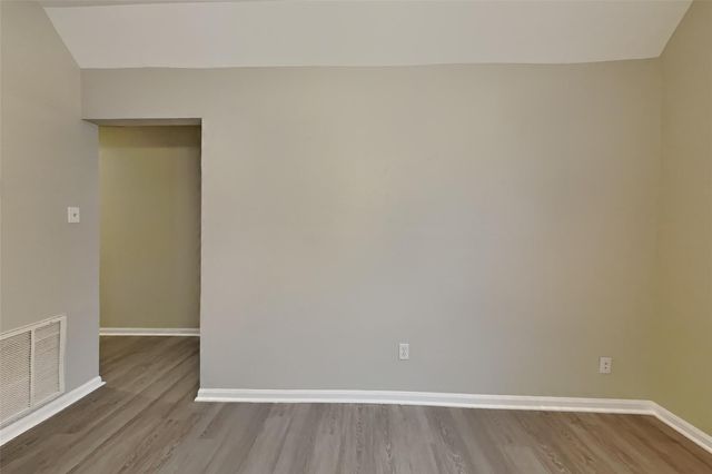 3418 Creek Manor Drive, Houston, TX 77339