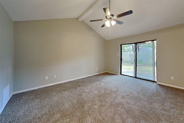 3418 Creek Manor Drive, Houston, TX 77339