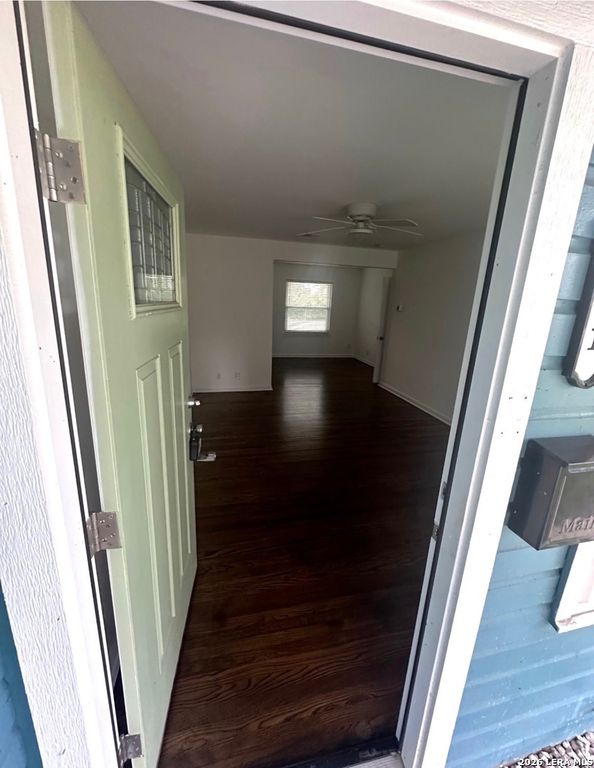 251 PILGRIM DR, San Antonio, TX 78213