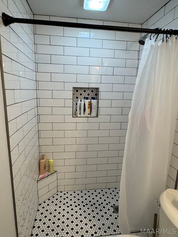 207 Primrose Drive, Prattville, AL 36067