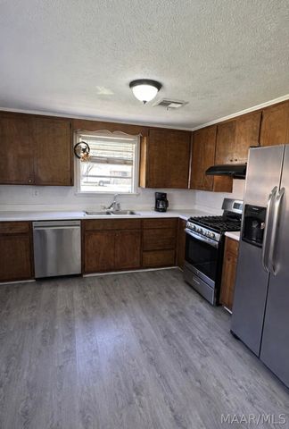 207 Primrose Drive, Prattville, AL 36067