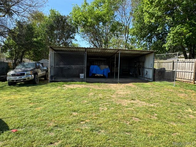 207 Primrose Drive, Prattville, AL 36067