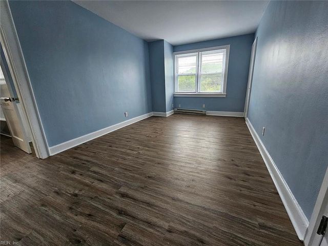 1855 E Ocean View Ave Apt 3, Norfolk, VA 23503
