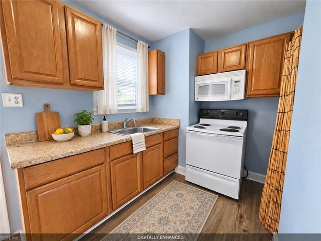 1855 E Ocean View Ave Apt 3, Norfolk, VA 23503
