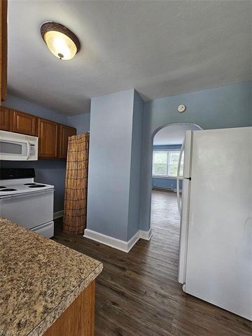 1855 E Ocean View Ave Apt 3, Norfolk, VA 23503