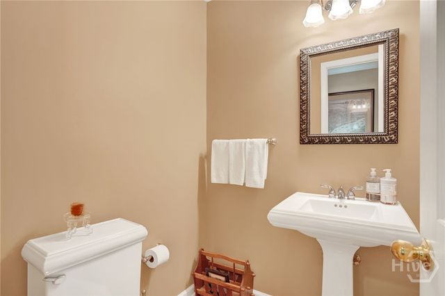 203 Old Rail Road, Bloomingdale, GA 31302
