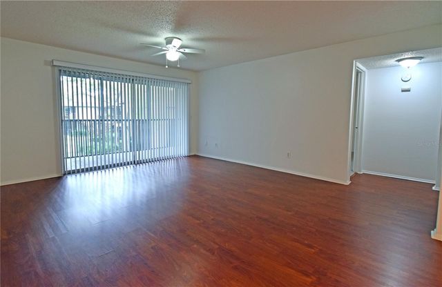 4207 WINDING MOSS TRAIL 208, Tampa, FL 33613