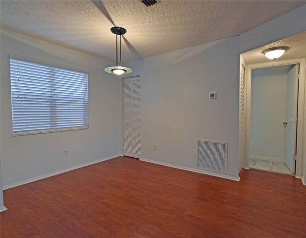 4207 WINDING MOSS TRAIL 208, Tampa, FL 33613