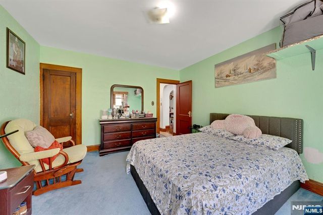 1 Hewitt Avenue, Belleville, NJ 07109