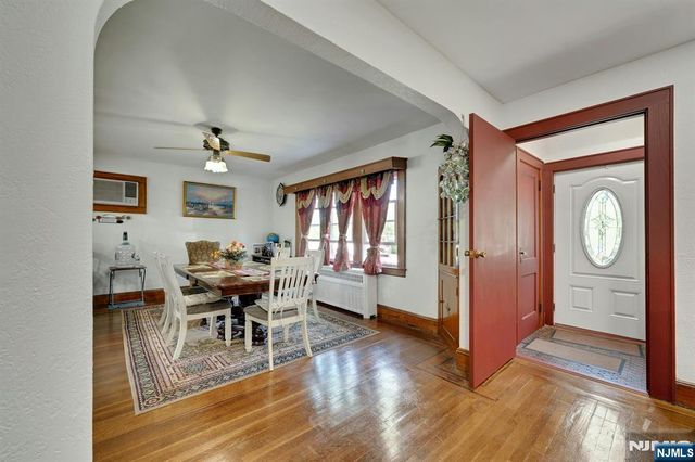 1 Hewitt Avenue, Belleville, NJ 07109