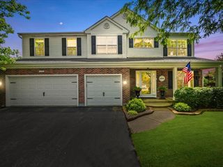 1000 Rainy Lake Court, Lake Villa, IL 60046