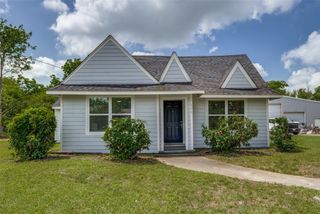 606 E 12th Street, Bonham, TX 75418