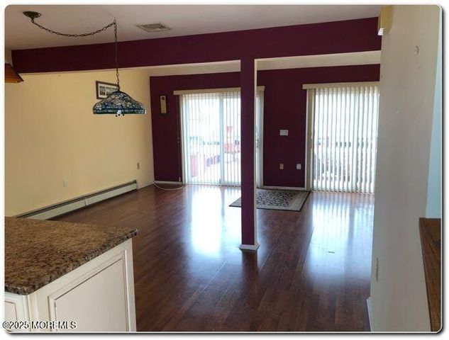 72 Storm Jib Court, Bayville, NJ 08721