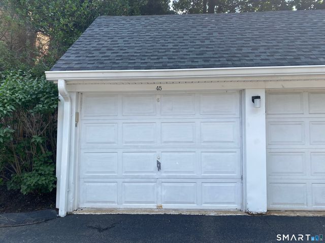 55 Heritage Hill Road 55, New Canaan, CT 06840