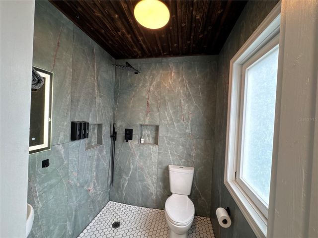 1013 MAGNOLIA DRIVE, Clearwater, FL 33756