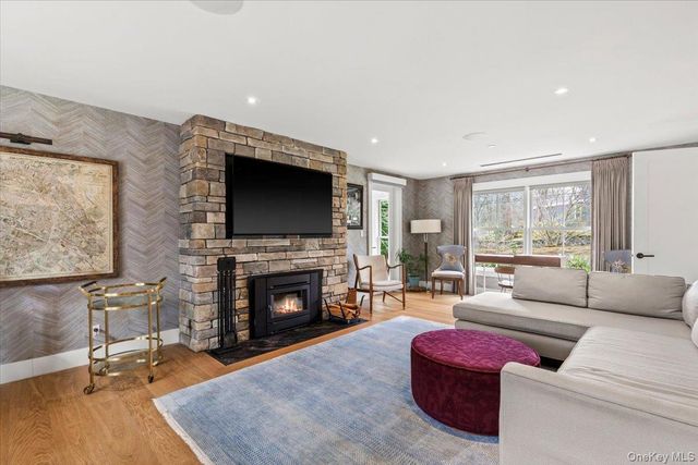 28 Winfield Avenue, Harrison, NY 10528