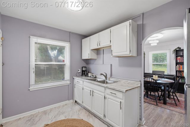 20176 Stoepel Street, Detroit, MI 48221