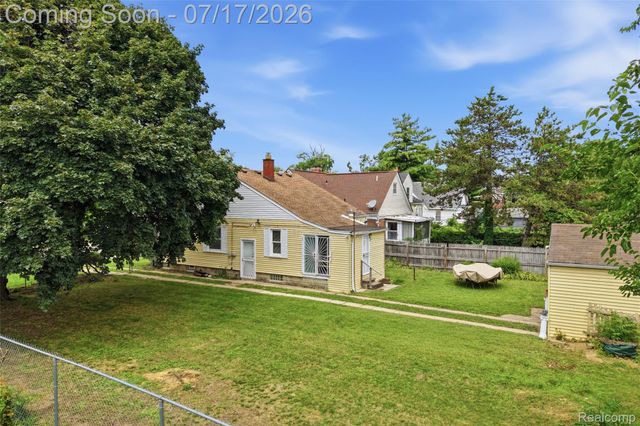20176 Stoepel Street, Detroit, MI 48221