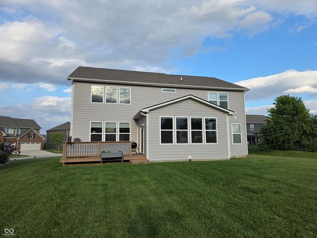 4196 Viewforth Lane, Bargersville, IN 46106