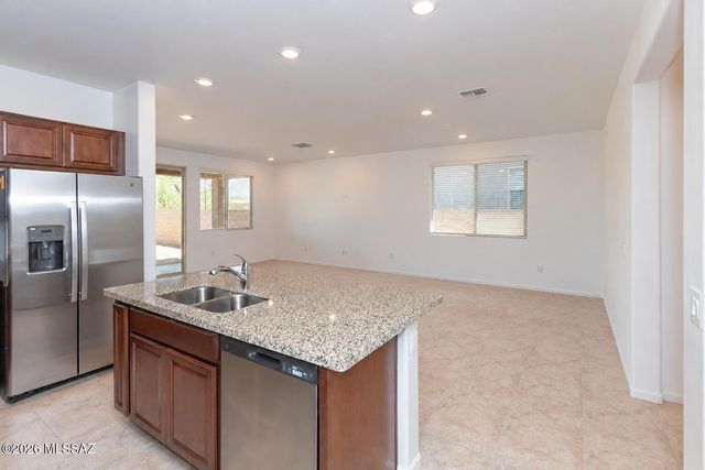 3110 W Chalfont Drive, Oro Valley, AZ 85742