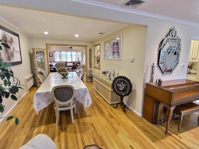 3421 Turf Road, Oceanside, NY 11572