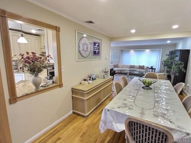 3421 Turf Road, Oceanside, NY 11572