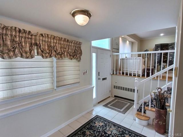 3421 Turf Road, Oceanside, NY 11572