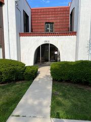 743 E Fullerton Avenue 103, Glendale Heights, IL 60139