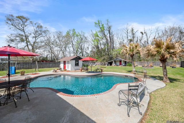 40434 La Hwy 621, Gonzales, LA 70737