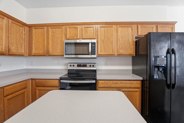 202 Bob White Drive, Red Oak, TX 75154