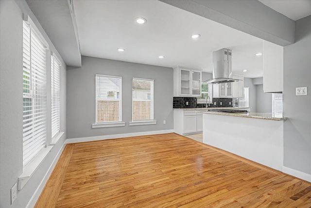 515 Caplin Street, Houston, TX 77022