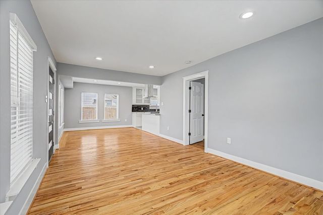 515 Caplin Street, Houston, TX 77022