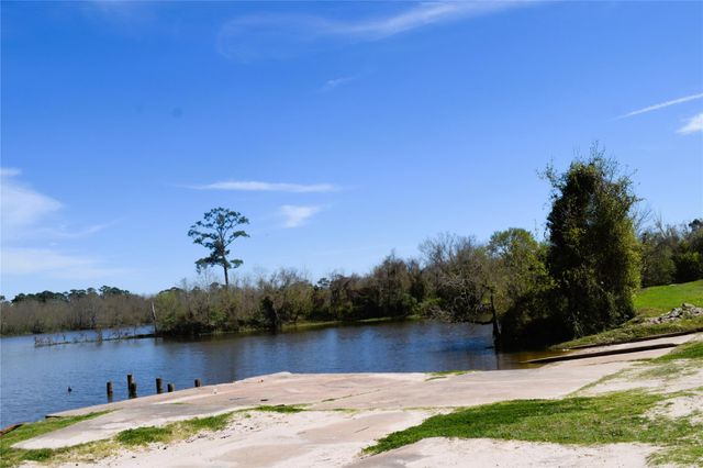 611 Saint Andrews Road, Kingwood, TX 77339