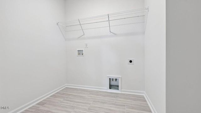 2325 Turpentine Drive, Apex, NC 27539