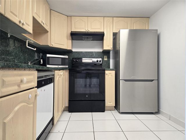 2075 SW 122nd Ave 331, Miami, FL 33175